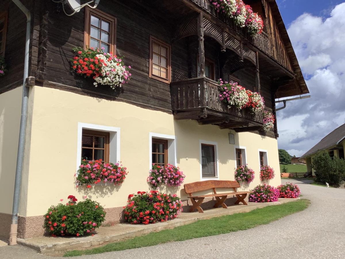 Kniebergerhof Villa Liebenfels Eksteriør bilde
