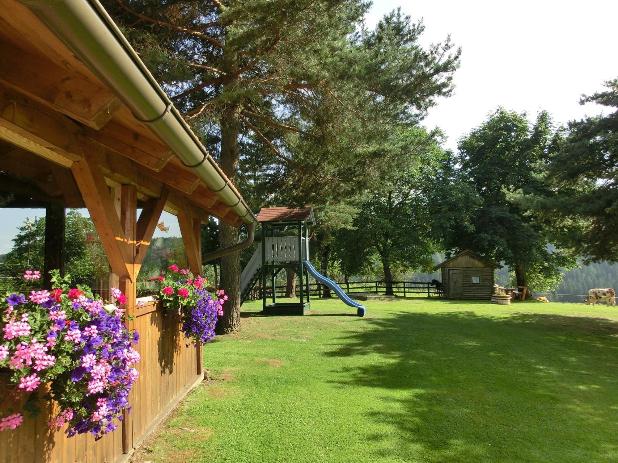 Kniebergerhof Villa Liebenfels Eksteriør bilde
